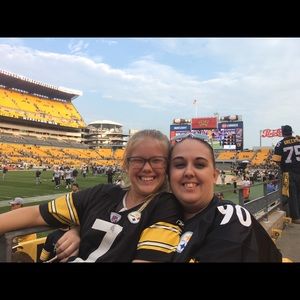 Meet your Posher, Candy